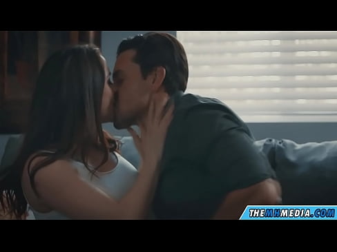 ❤️ 浪漫的性爱,有一个好的胸脯的妈妈 ️❌ at us❌️❤